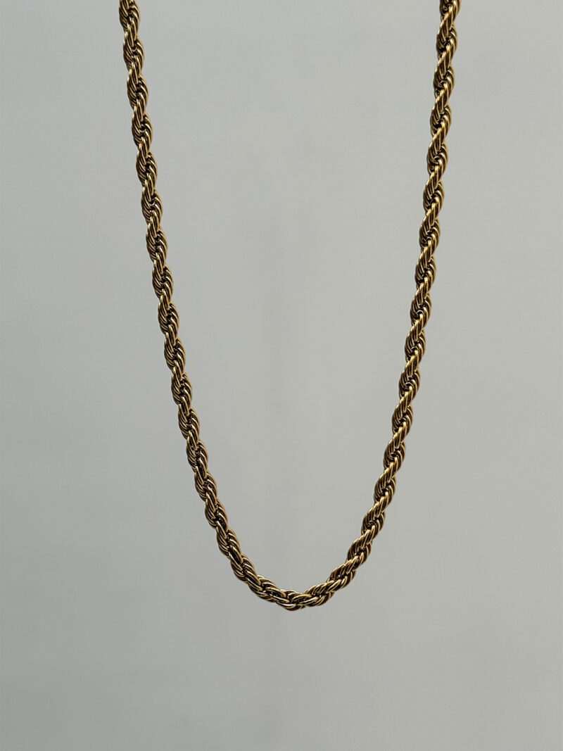 Serene Necklace