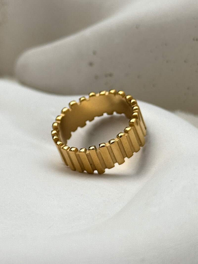 Zen Ring