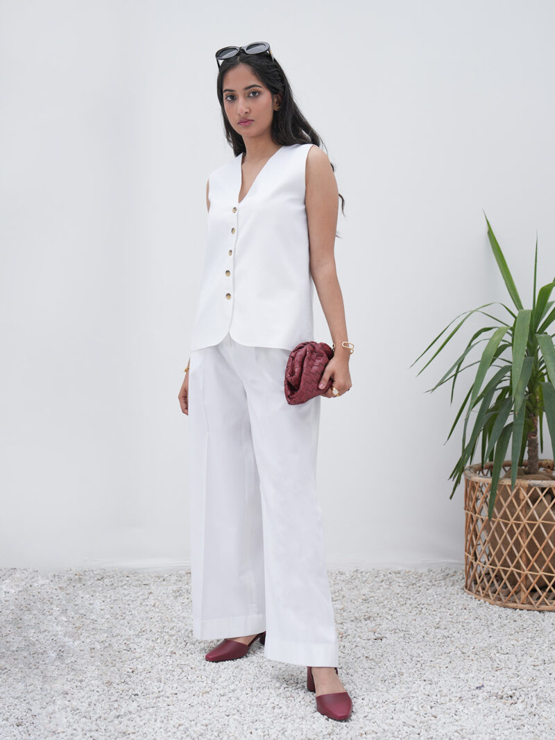 Sleeveless Buttoned Co-ord