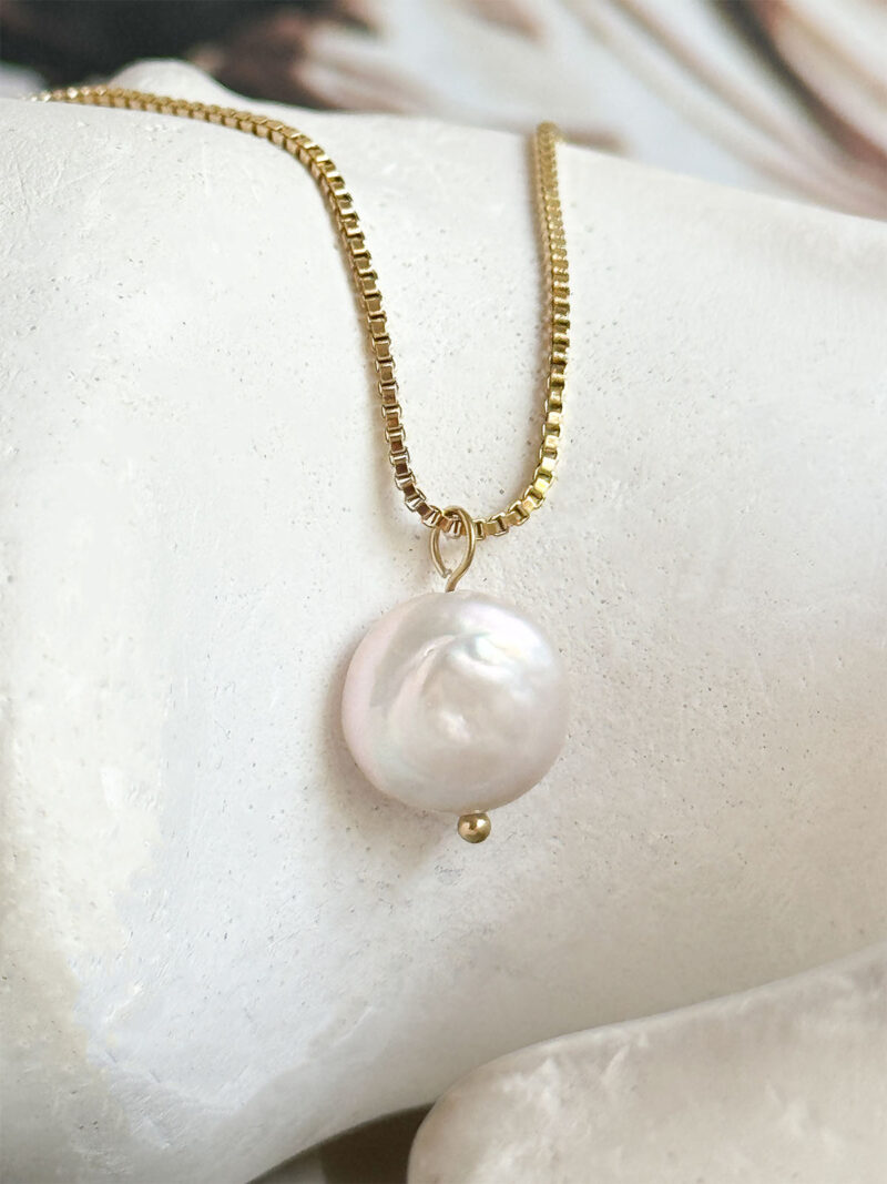 Ocean Pearl Necklace