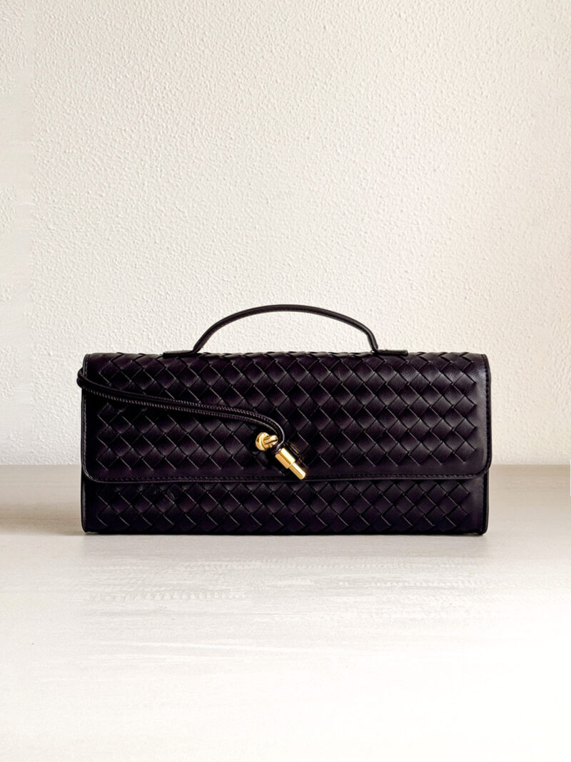 Petra clutch bag - wine red