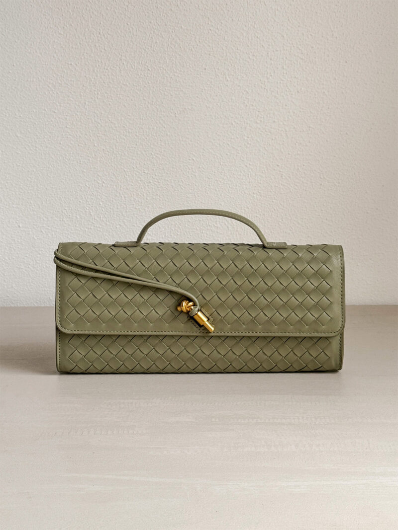 Petra clutch bag - olive