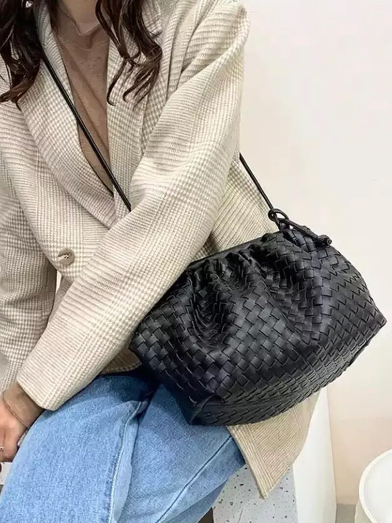 Voux Pouch Bag - Black